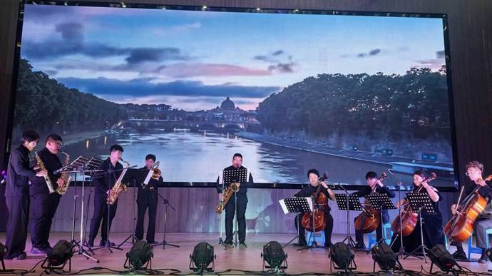 deb3bc969d3d50d5e1a55de5c297f55