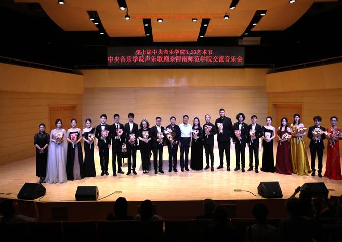 b7ced2a4de3aaf43b4776479e8ae8a3