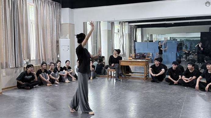 d947d9e4354ce248efe94fb512f46da