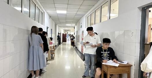 07a5a0cd7f2d9d906b264c04c3dfc53